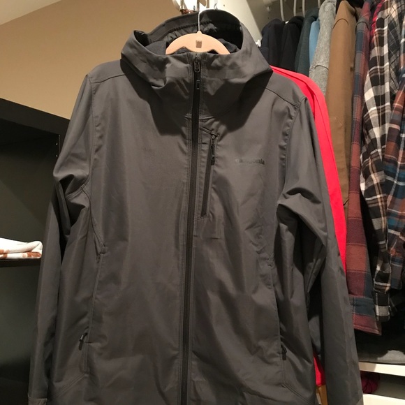 patagonia men's levitation hoody